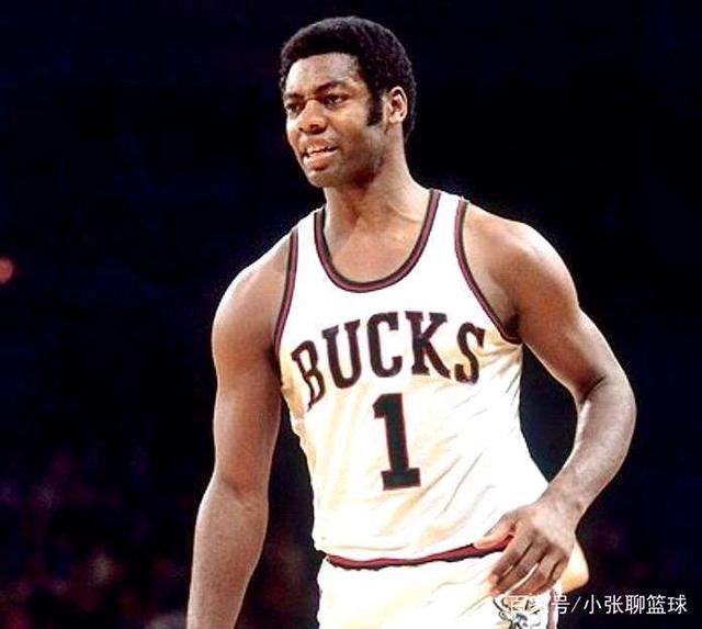 沃克：我没看到当时的情况，但裁判说特奥100%是假摔.