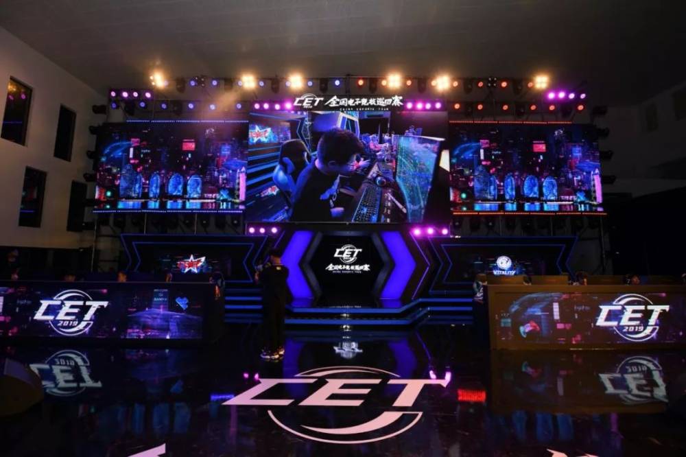 力量和优雅 力量和优雅