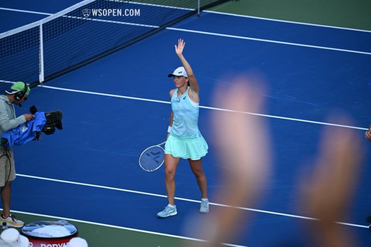 神带到世界 神带到世界