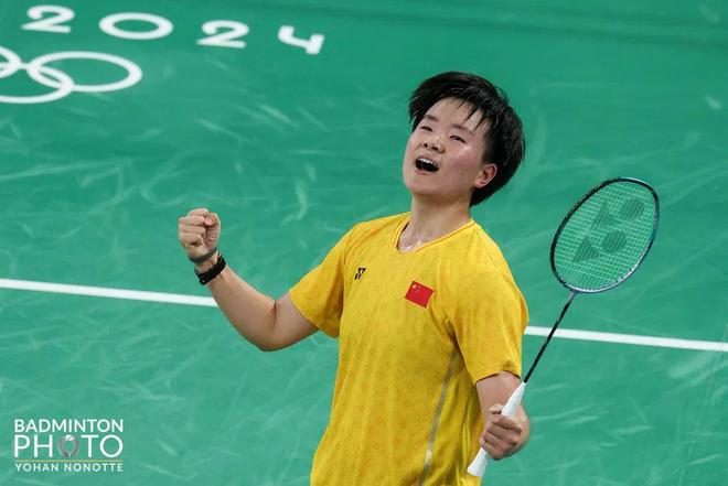 击败阿森纳 击败阿森纳