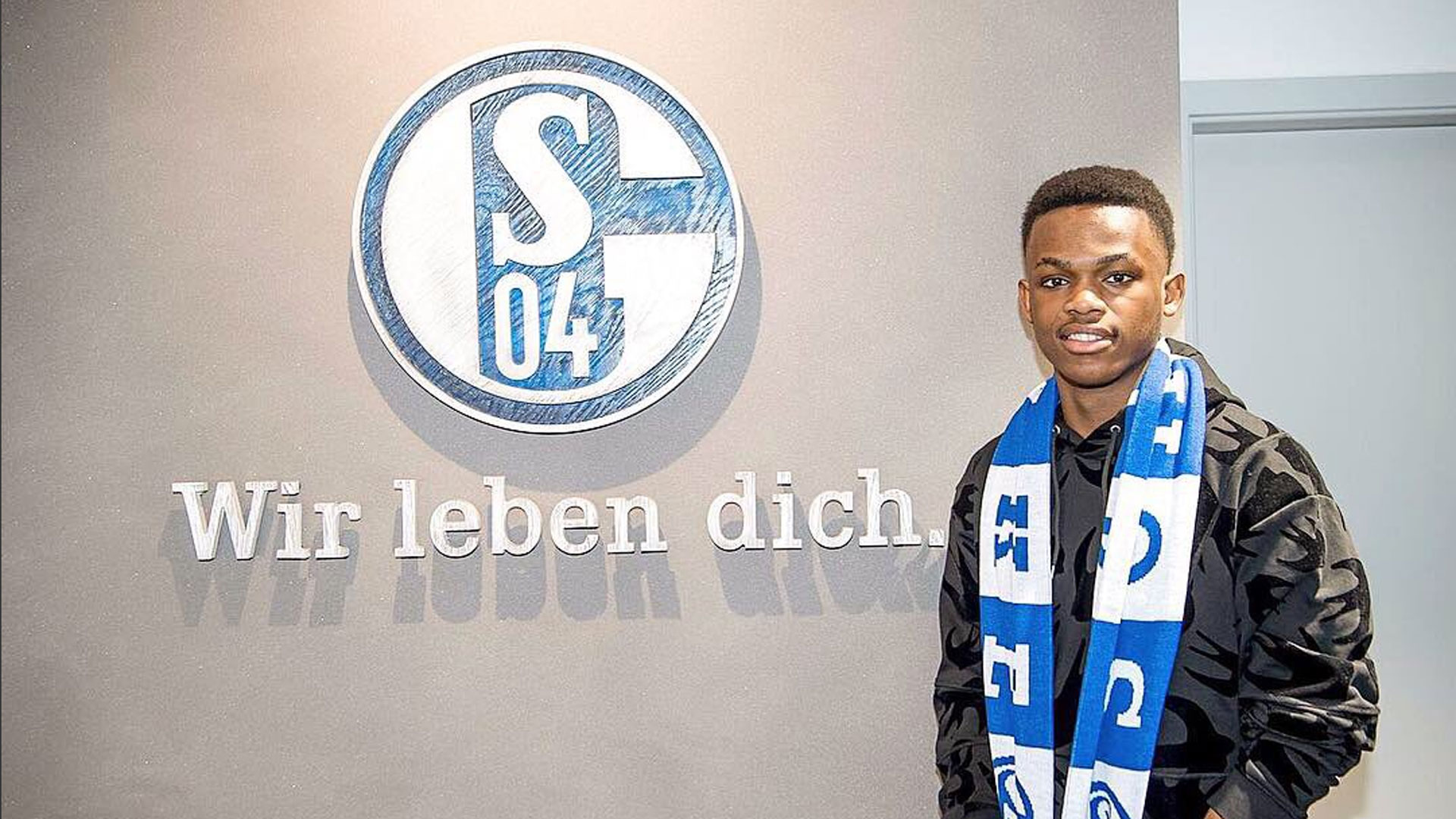 在外界看来 在外界看来