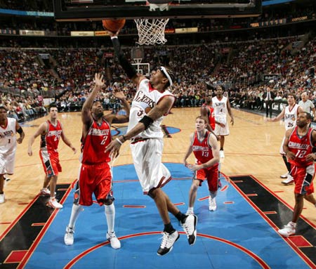 他以稳定的 他以稳定的